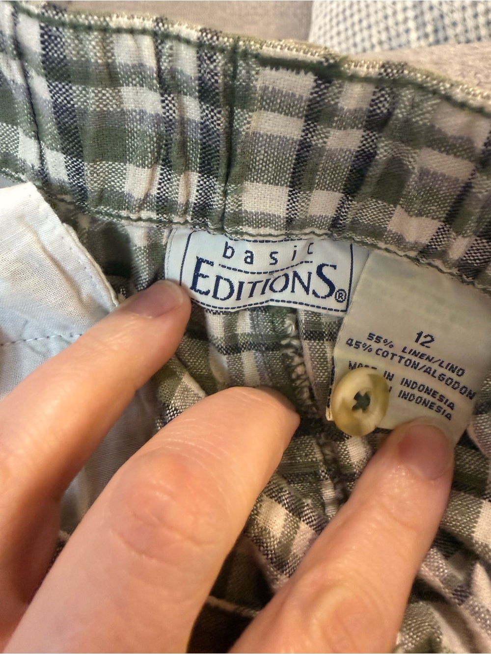 Basic Editions Green Plaid Women's Bermuda Shorts - Picture 8 of 8